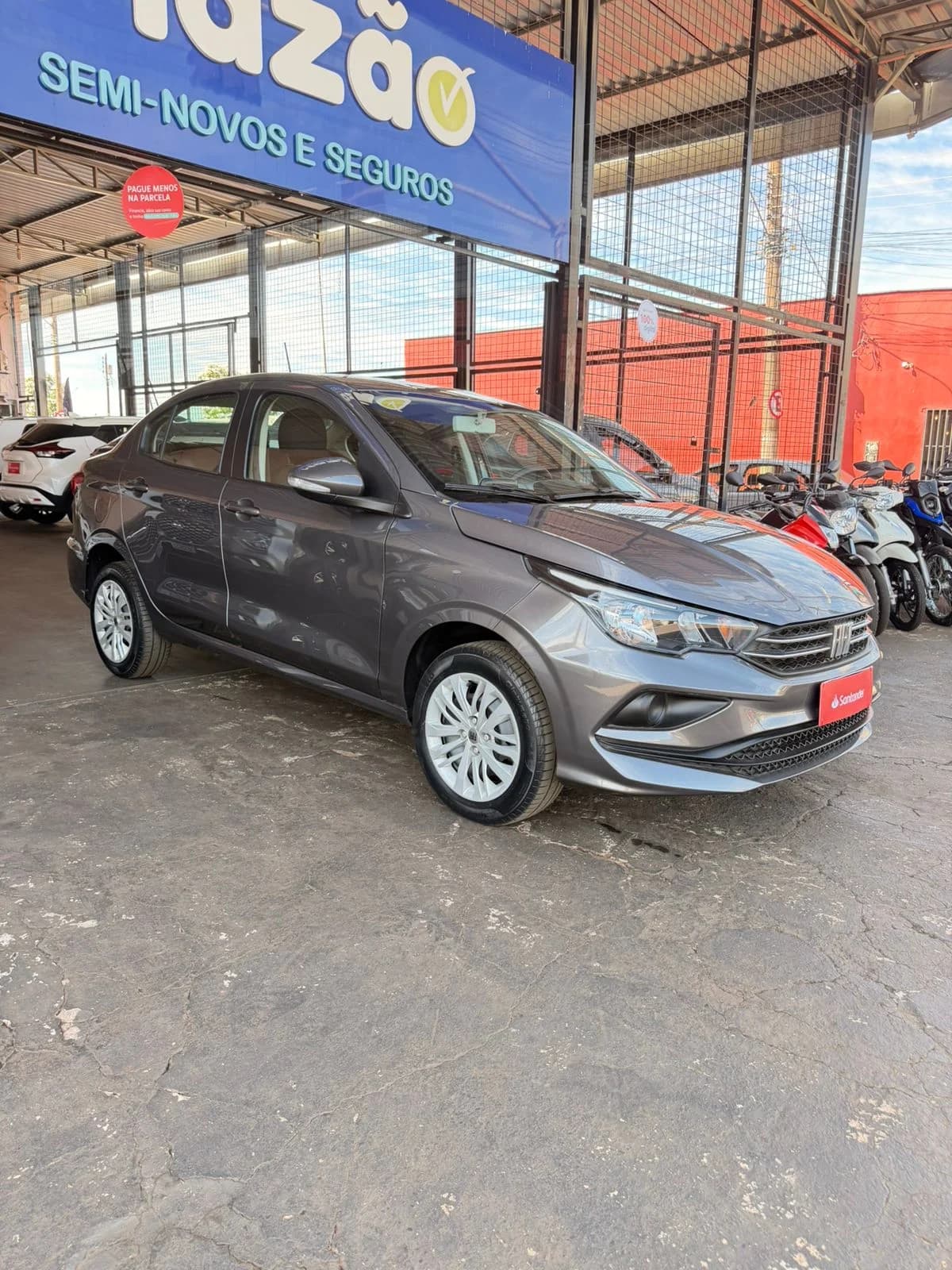 Fiat Cronos 1.0 DRIVE - Foto 1